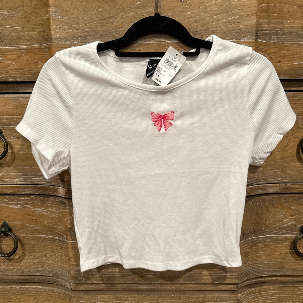 Windsor White Tee with Pink Bow